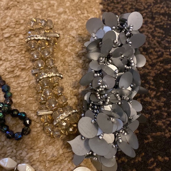 All stretchable bracelets - Picture 3 of 5